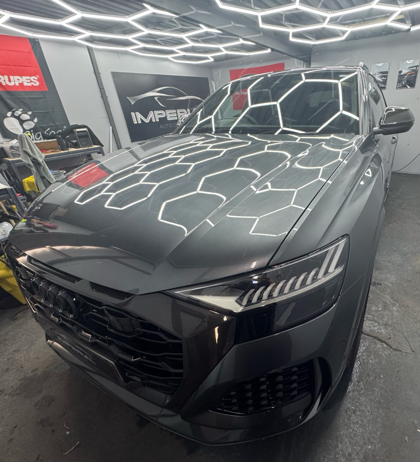 Audi RSQ8 Platinum Package